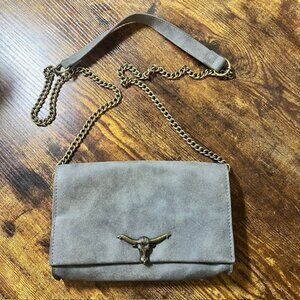T-Shirt & Jeans Gray Faux Suede Western Bull Crossbody Bag